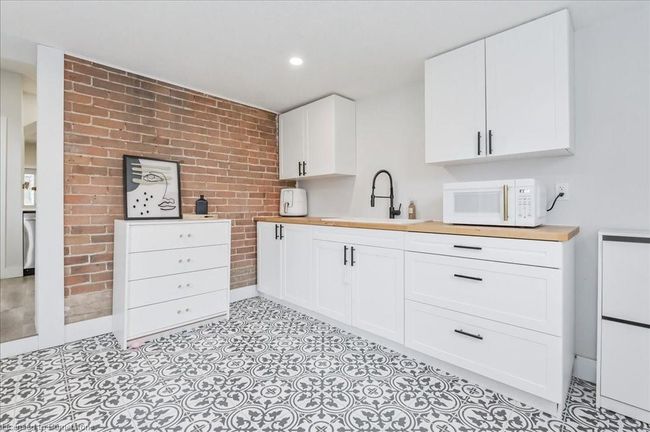 281 Smith St, House other with 3 bedrooms, 3 bathrooms and 9 parking in Arthur ON | Image 27