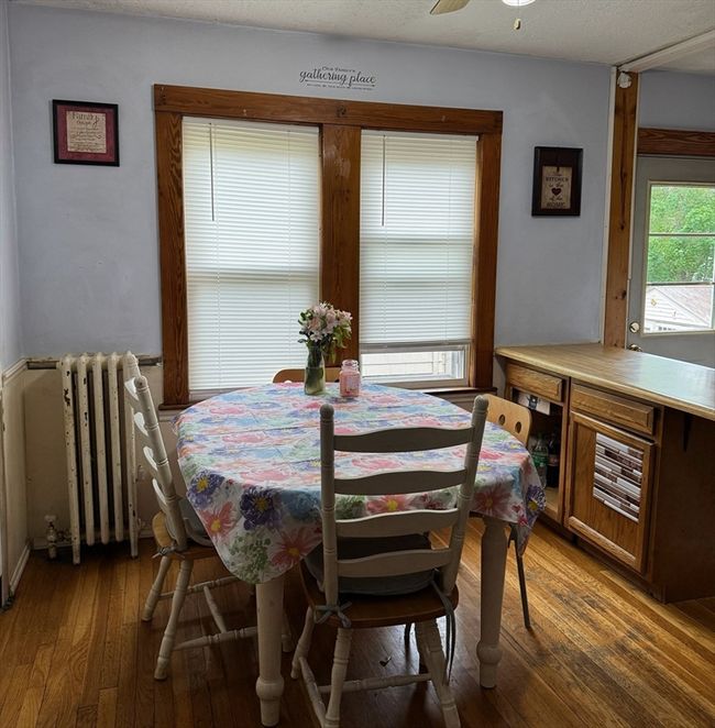 194 Fells Ave, House other with 3 bedrooms, 1 bathrooms and 4 parking in Medford MA | Image 7