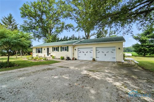 16864 Oil Center Rd, Cygnet, OH, 43413-9777 | Card Image