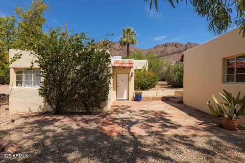 indian-5702 E Camelback Rd, Phoenix, AZ, 85018-3216 | Card Image