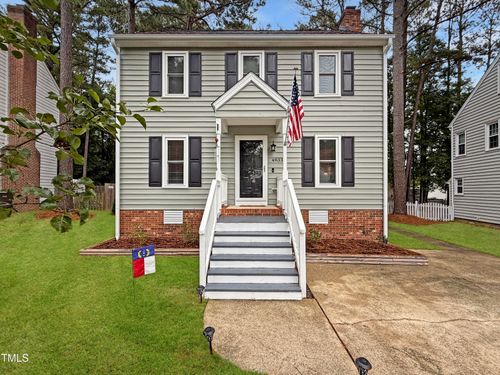 4833 Draper Rd, Raleigh, NC, 27616-5622 | Card Image