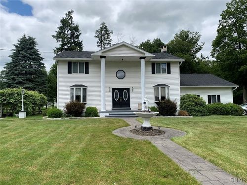 135 Button Ln, Frankfort, NY, 13340-3415 | Card Image