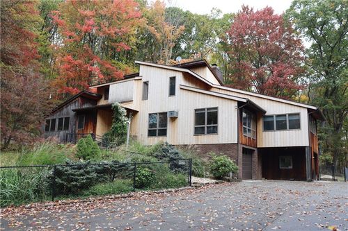 232 Red Arrow Rd, Ligonier, PA, 15658-2493 | Card Image