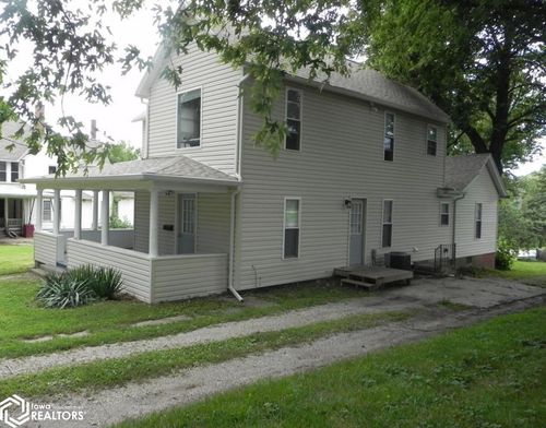 806 Pennsylvania St, Bedford, IA, 50833-1254 | Card Image