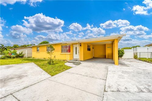 509 Nw 2nd St, Boynton Beach, FL, 33435-3715 | Card Image