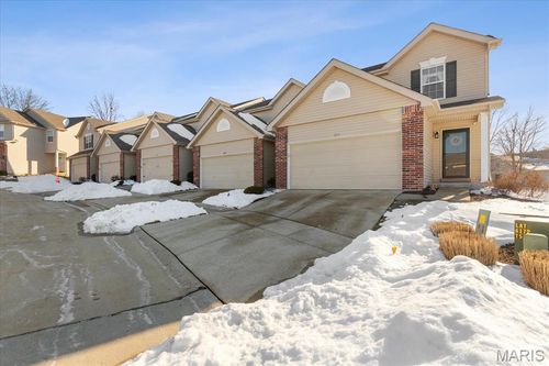 332 Willott Square Drive, St Peters, MO, 63376 | Card Image