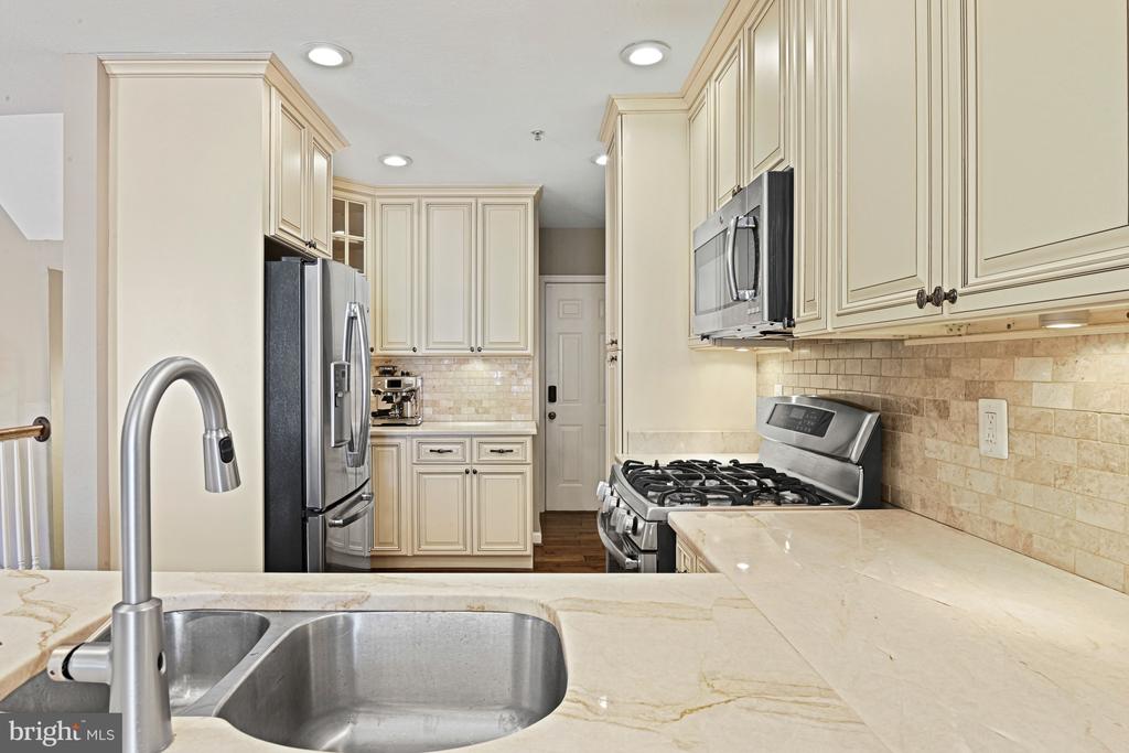 Residential in FAIRFAX 3