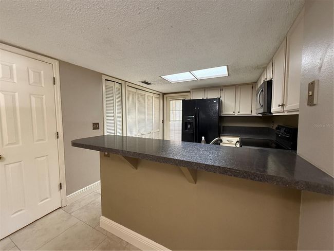 2201 Fletchers Point Cir, Townhouse with 2 bedrooms, 3 bathrooms and null parking in TAMPA FL | Image 16