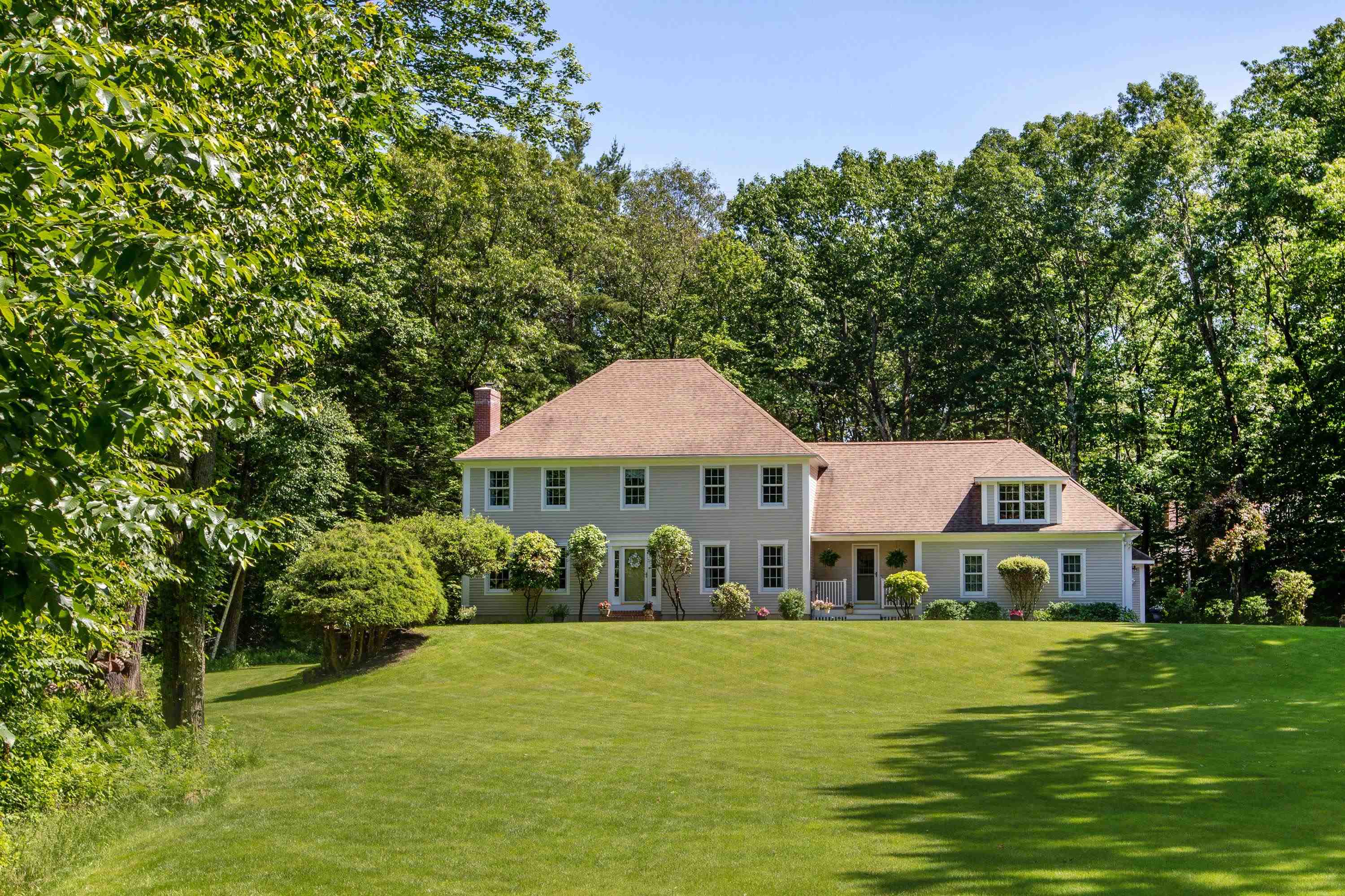 Gale Rd, Hampton, NH 03842