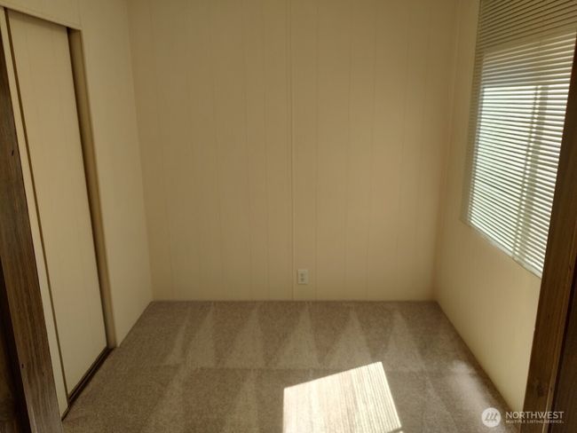 Second guest bedroom or office space | Image 35