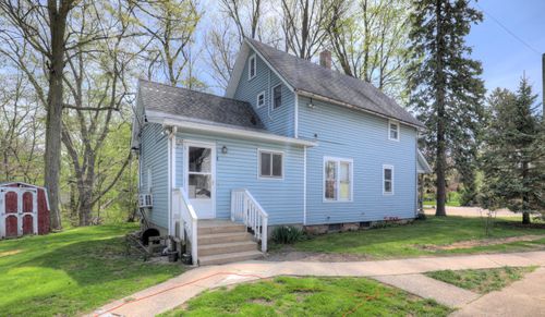 659 Huron St, South Haven, MI, 49090-1437 | Card Image