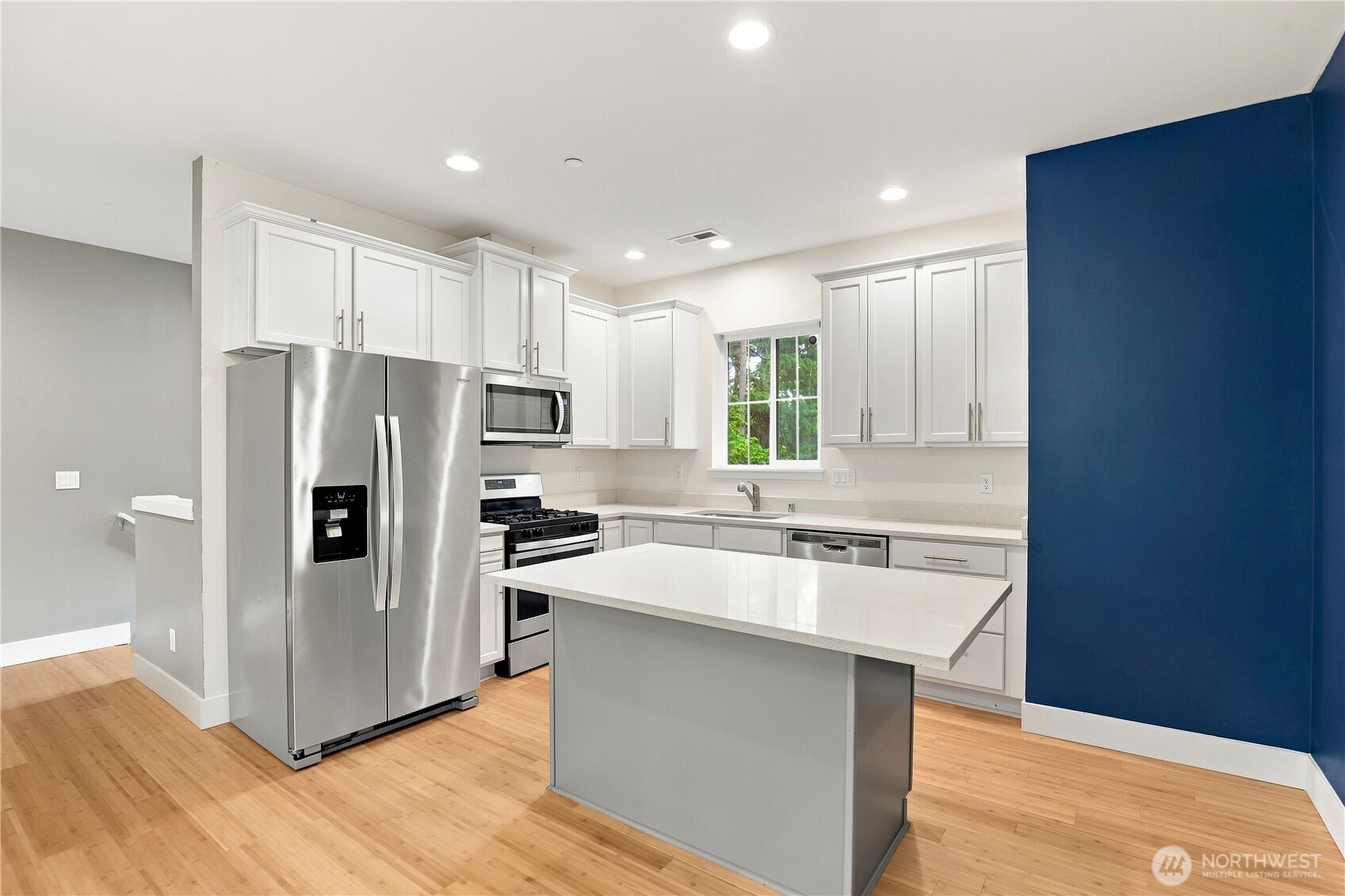 Residential in Lakebay 5