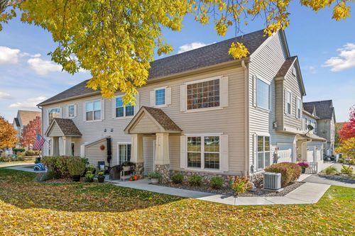 7745 Buttercup Ct, Chanhassen, MN, 55317-8337 | Card Image