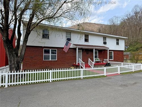 41 Flat Top Camp Rd, Wharton, WV, 25208 | Card Image