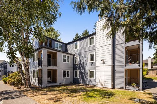 apt-a101-20318 Bothell Everett Hwy, Bothell, WA, 98012-7104 | Card Image