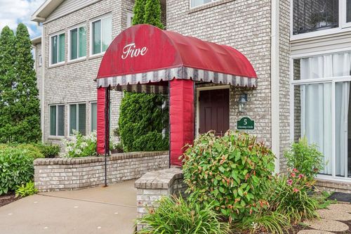 204-5 Cherokee Circle, Madison, WI, 53704 | Card Image