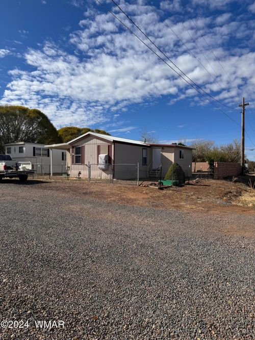 1001 N Central Avenue, Show Low, AZ, 85901 | Card Image