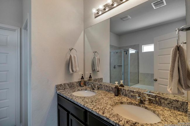 702 Overlook Rdg, House other with 5 bedrooms, 4 bathrooms and null parking in Cibolo TX | Image 12