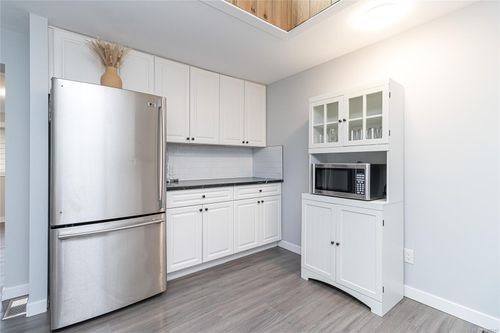 46-2785 Wallbank Rd, Shawnigan Lake, BC, V0R2W0 | Card Image