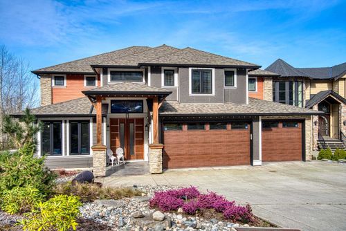 11011 Carmichael St, Maple Ridge, BC, V2W0H3 | Card Image