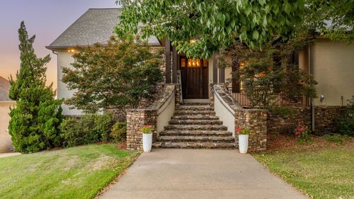 147 Manitou Dr, Maumelle, AR, 72113-5874 | Card Image