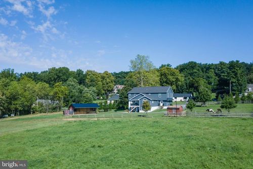 5268 Diem Road, NEW HOLLAND, PA, 17557 | Card Image
