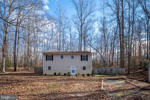 26335 Hill Rd, Ruther Glen, VA, 22546-3545 | Card Image