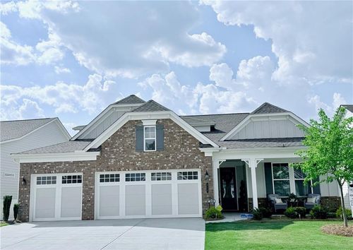 210 Bear Way, Hoschton, GA, 30548-4550 | Card Image