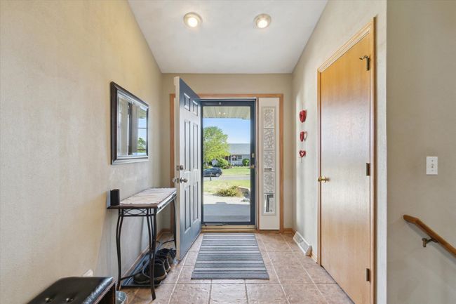 605 E Rime Street, House other with 3 bedrooms, 3 bathrooms and null parking in ORFORDVILLE WI | Image 8
