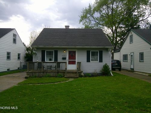 3037 Maeterlinck Ave, Toledo, OH, 43614-3917 | Card Image