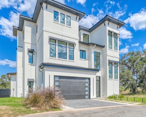 116 Houdini Way, Kingsland, TX, 78639-2209 | Card Image