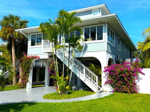 27385 Saint Lucie Ln, Ramrod Key, FL, 33042-5430 | Card Image