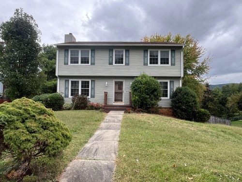 5179 Orchard Hill Dr, Roanoke, VA, 24019-6045 | Card Image