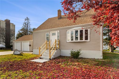 56 Irving Ave, East Providence, RI, 02914-2305 | Card Image