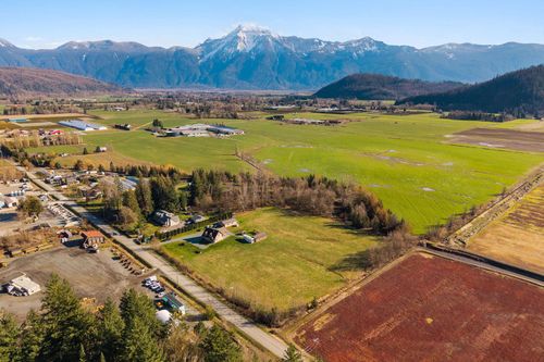 5260 Mccallum Rd, Agassiz, BC, V0M1A3 | Card Image
