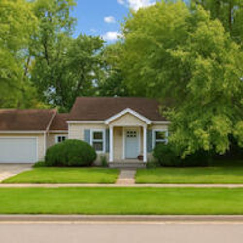 2363 E Maple Rd, Troy, MI, 48083-4421 | Card Image