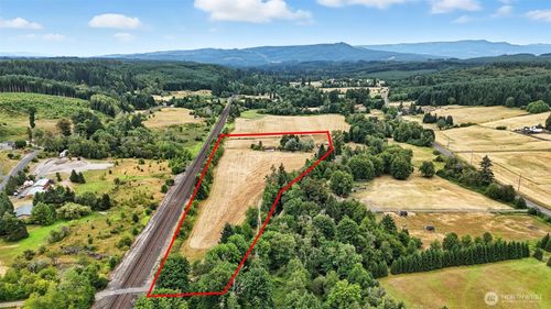 1596 Ferrier Rd, Winlock, WA, 98596-9339 | Card Image