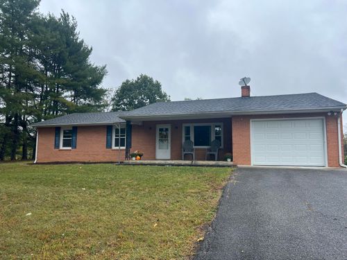 2864 Blue Ridge Tpke, Fincastle, VA, 24090-4434 | Card Image