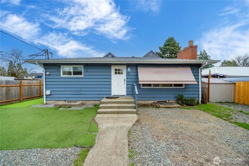 4503 S Webster St, Seattle, WA, 98118-3941 | Card Image