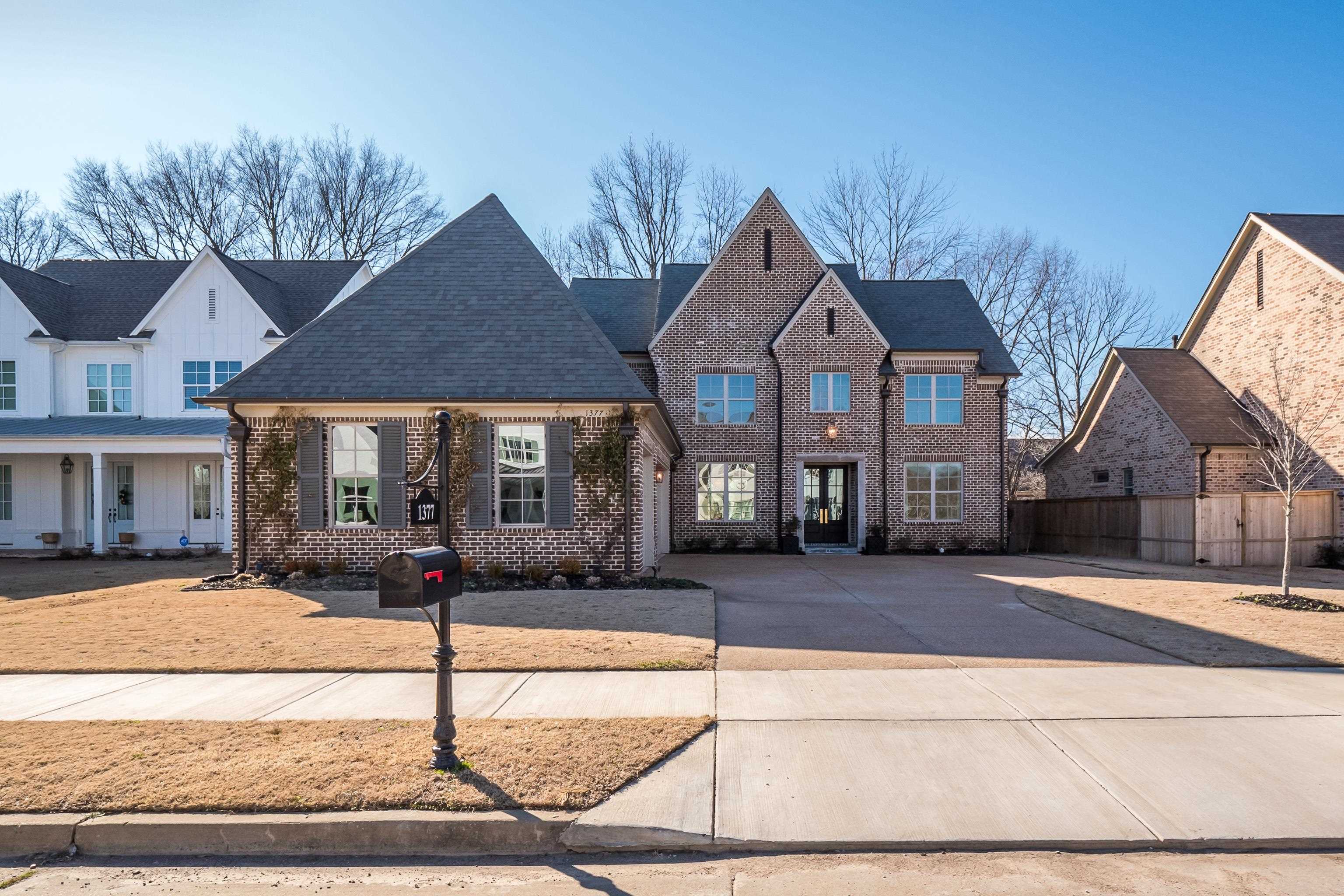 1377 Belfair Dr, For Sale in Collierville Zoocasa