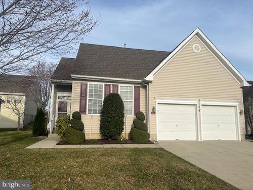 17 Joanne Dr, Erial, NJ, 08081-4935 | Card Image
