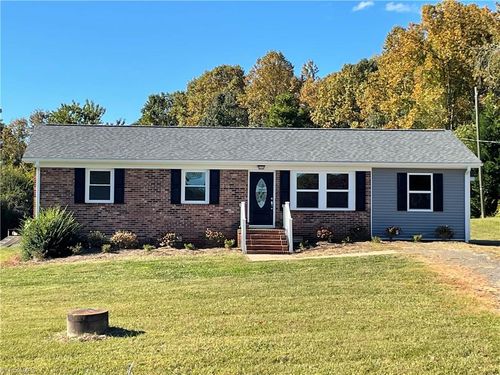 443 Ararat Road, Ararat, VA, 24053 | Card Image