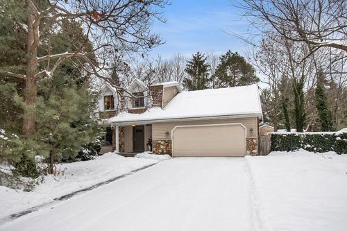 7126 Kevin Ct, Hudsonville, MI, 49426-9703 | Card Image