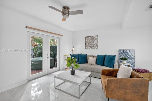 1953-1953 Ne 15th Ave, Fort Lauderdale, FL, 33305-3264 | Card Image