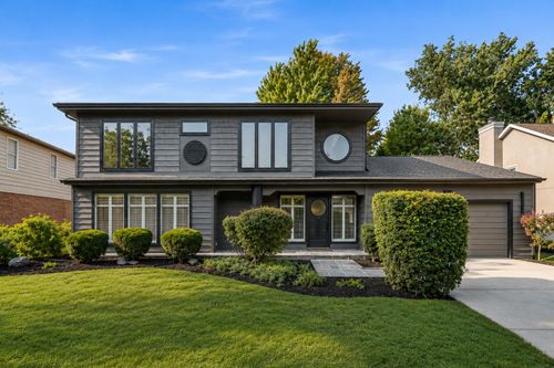 1430 Country Ln, Deerfield, IL, 60015-4706 | Card Image
