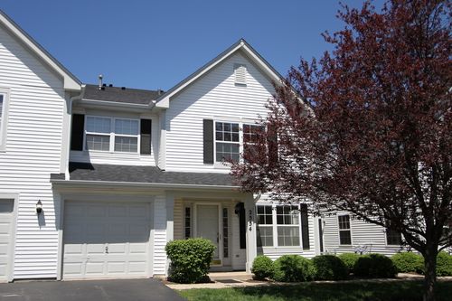 2554 Dickens Dr, Aurora, IL, 60503-5761 | Card Image