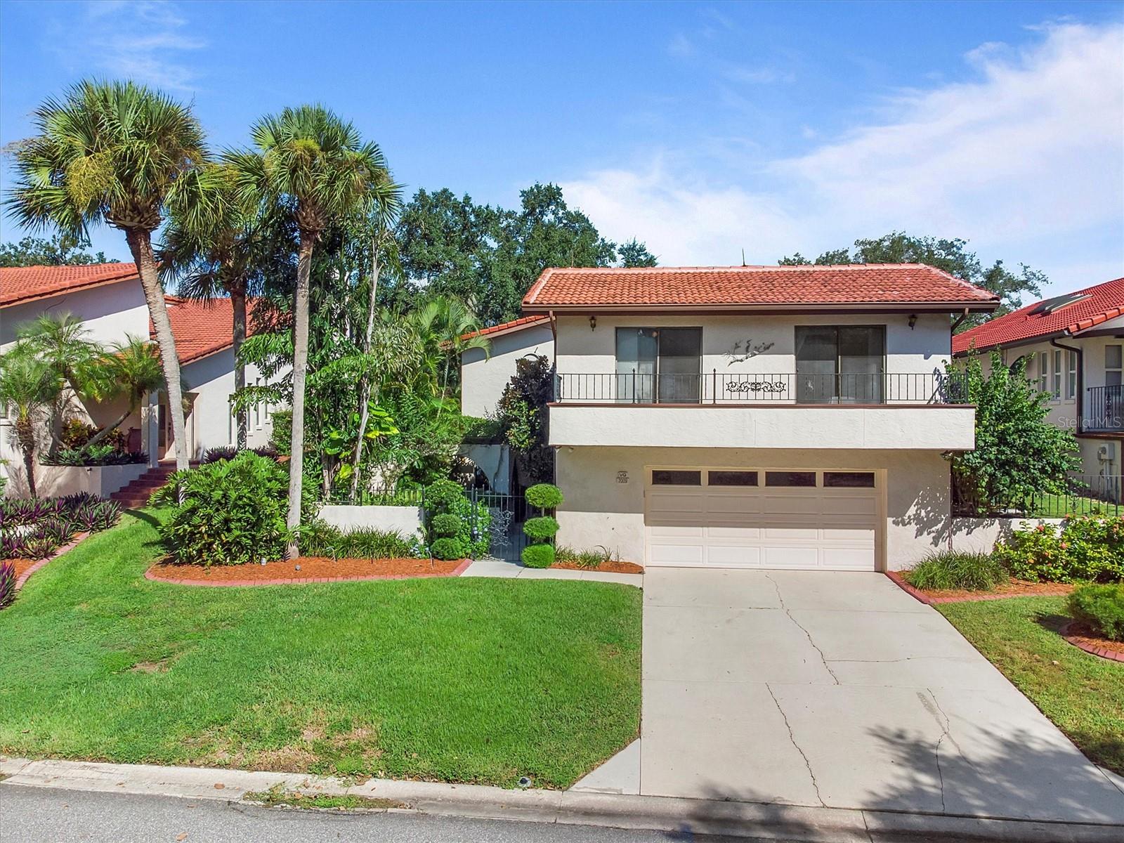 Country Club Dr, Lake Wales, FL 33898