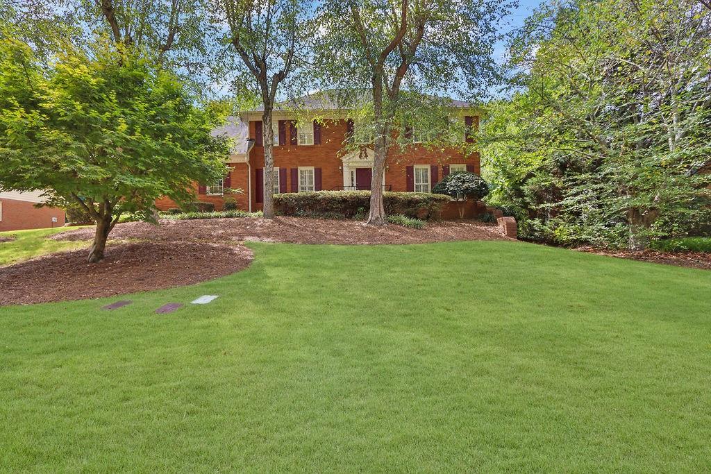 Coopers Pond Dr, Lawrenceville, GA 30044