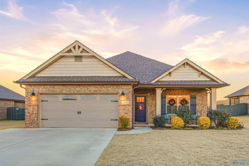 22632 Big Oak Dr, Athens, AL, 35613-6072 | Card Image