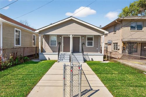 1123 25 Nunez Street, New Orleans, LA, 70114 | Card Image